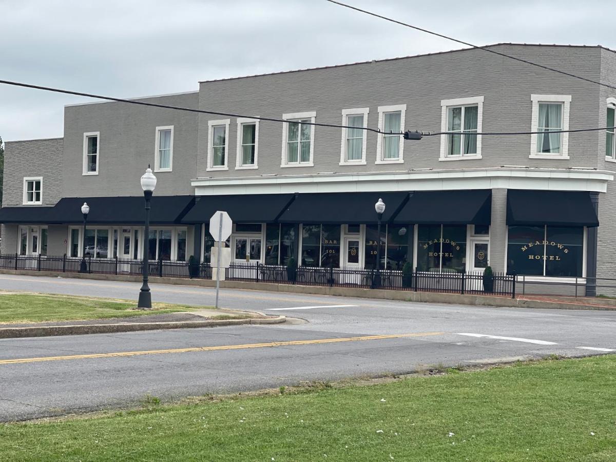 Meadows Hotel South South Fulton 외부 사진