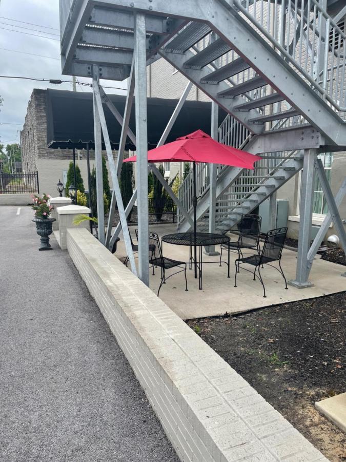 Meadows Hotel South South Fulton 외부 사진