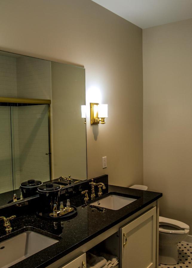 Meadows Hotel South South Fulton 외부 사진